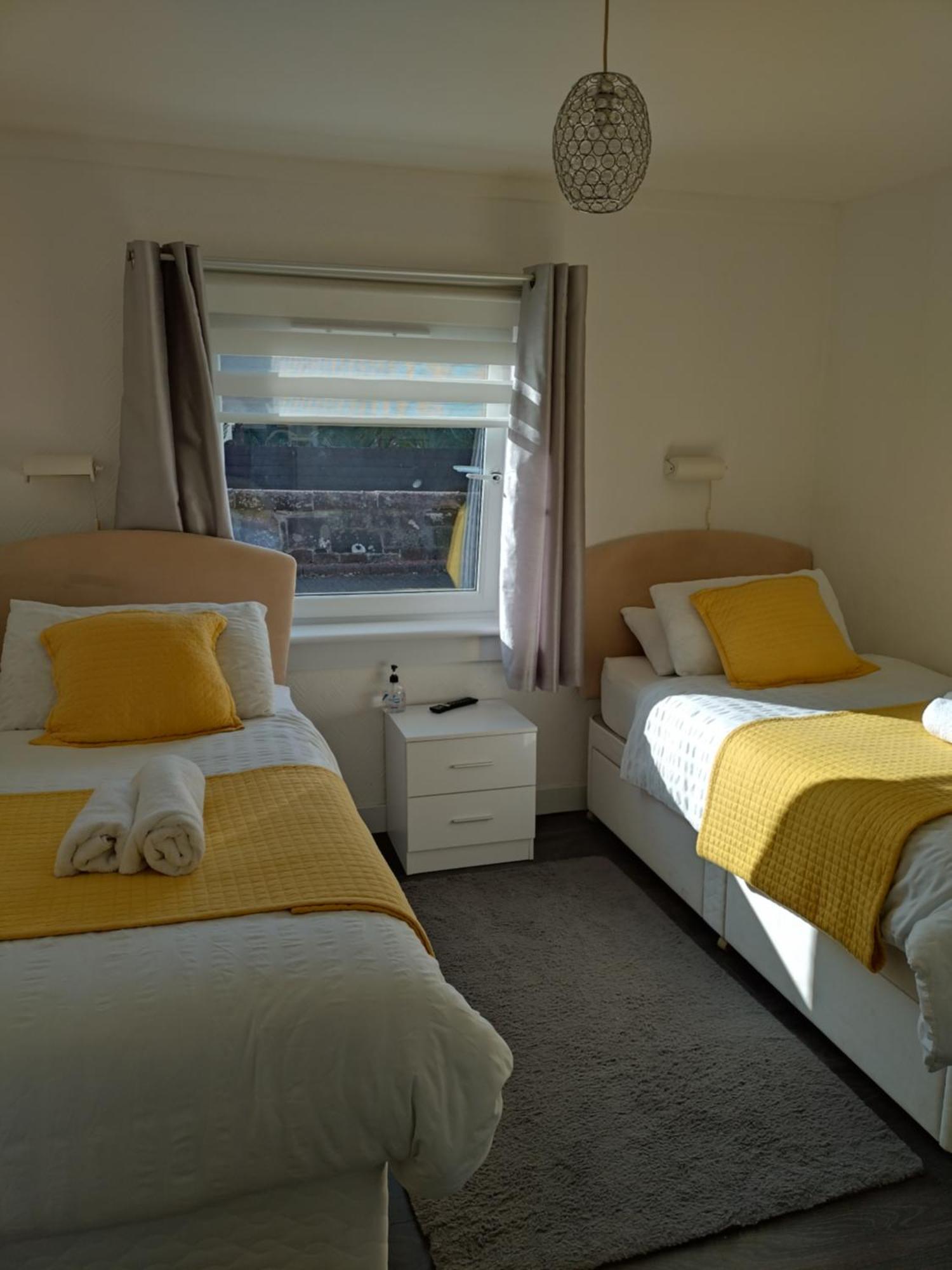 Anchorage Guest House - Also 1 Room Available With Hot Tub,Must Be Booked Separately Balloch Room photo