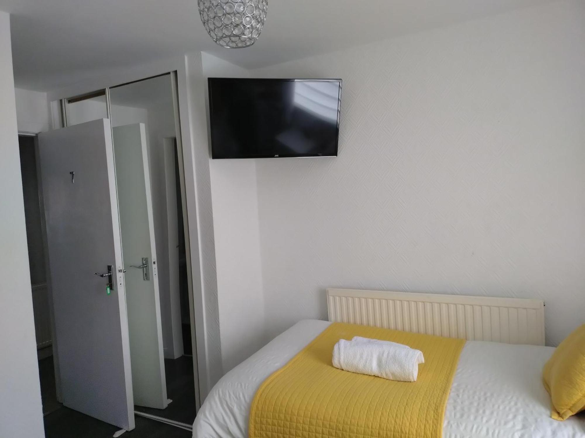 Anchorage Guest House - Also 1 Room Available With Hot Tub,Must Be Booked Separately Balloch Room photo