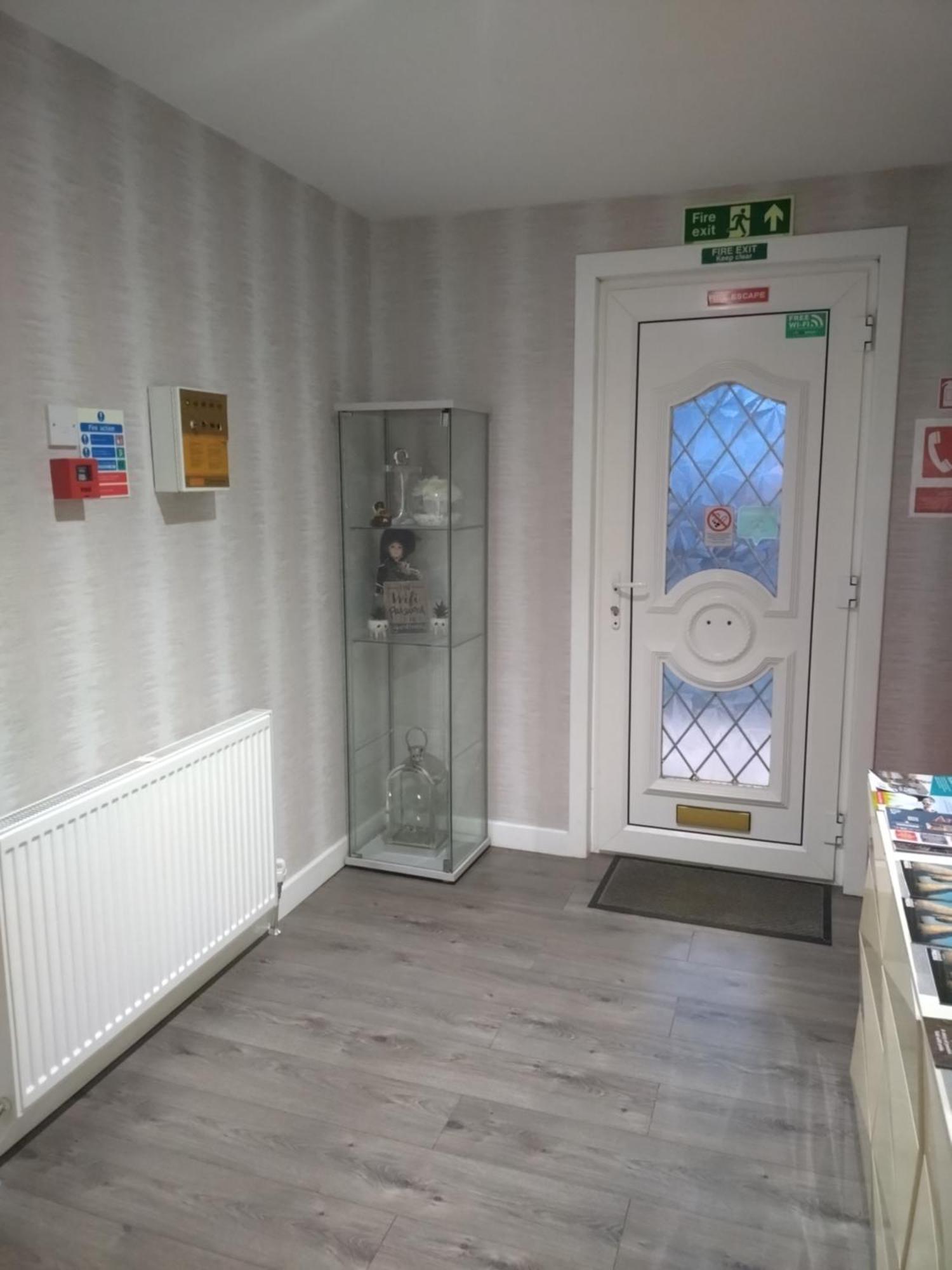 Anchorage Guest House - Also 1 Room Available With Hot Tub,Must Be Booked Separately Balloch Exterior photo